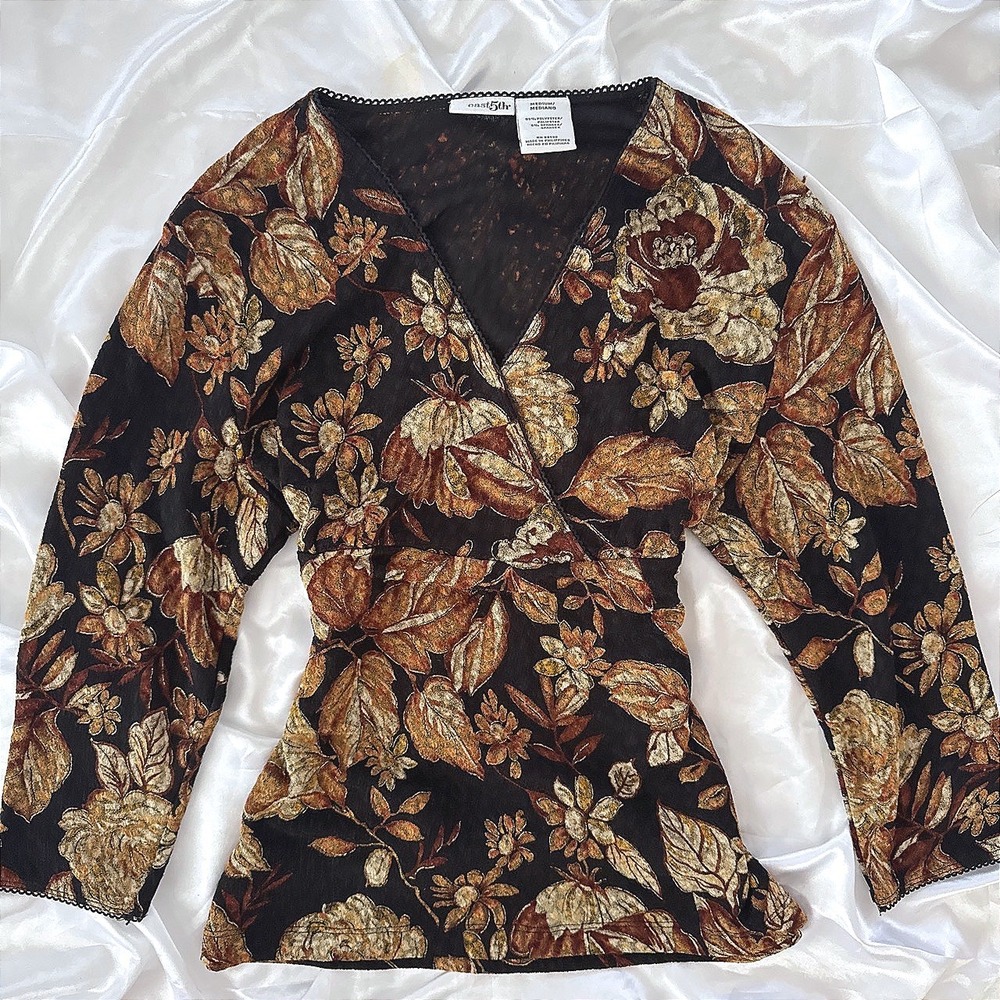 East 5th Womens Floral V-Neck Empire Waist Blouse Black Copper Gold Medium